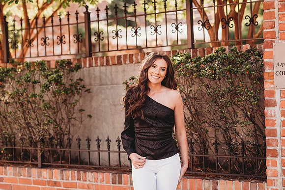 Senior-McKenna Ponder-37