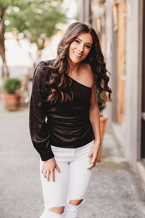 Senior-McKenna Ponder-93