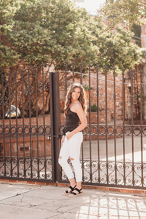 Senior-McKenna Ponder-53
