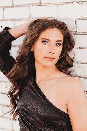 Senior-McKenna Ponder-29