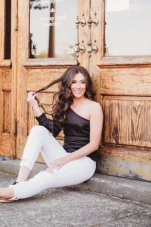 Senior-McKenna Ponder-406