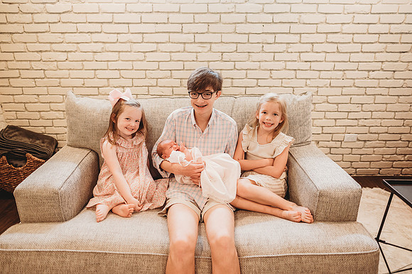 Newborn-Dill-30