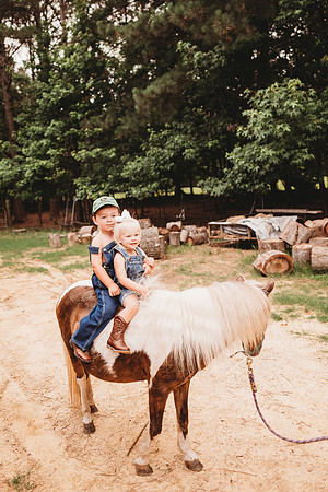 On the Farm-607