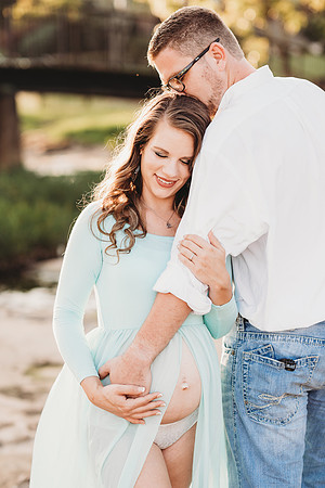 Maternity-Pierce-67