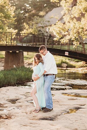 Maternity-Pierce-112
