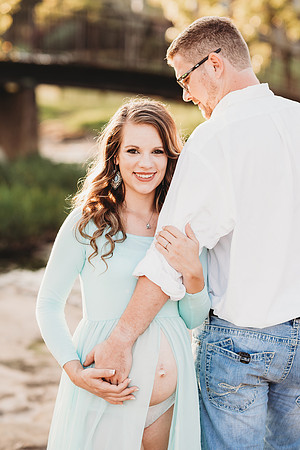 Maternity-Pierce-180