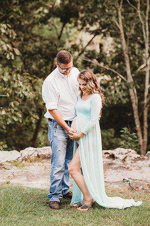 Maternity-Pierce-380
