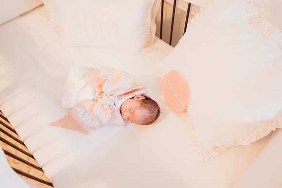 Newborn-Hollar-88
