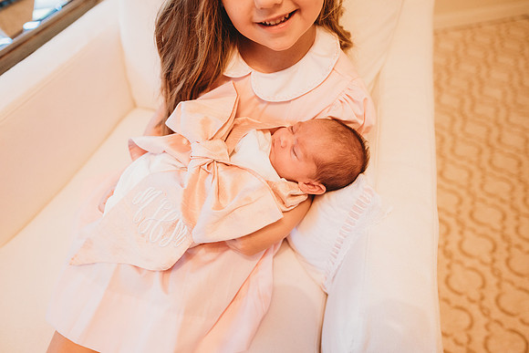 Newborn-Hollar-68