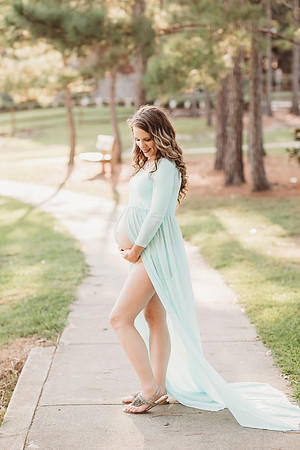 Maternity-Pierce-196