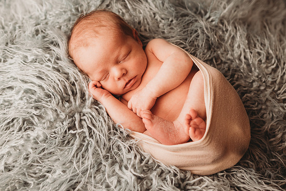 Newborn-Young-105
