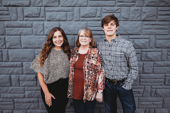 Family-Phillips-386