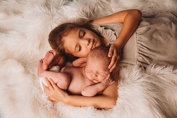 Newborn-Taylor-236