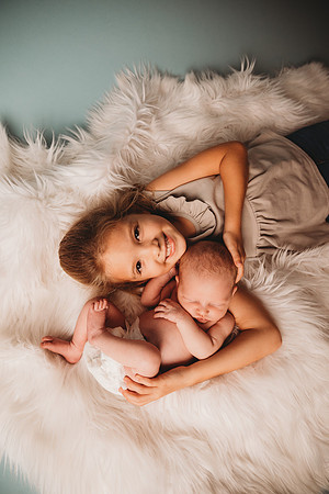 Newborn-Taylor-41
