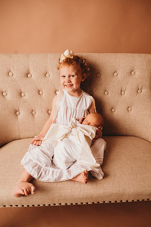 Newborn-Weaver-175