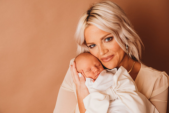 Newborn-Weaver-208