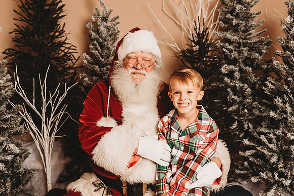Santa 2021-Nov 13th-2-759