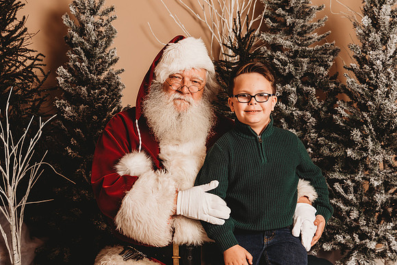 Santa 2021-Nov 13th-2-470