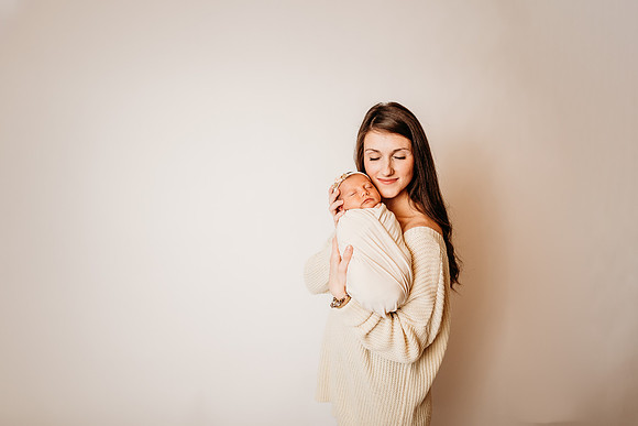 Newborn-Hawk-64-Edit