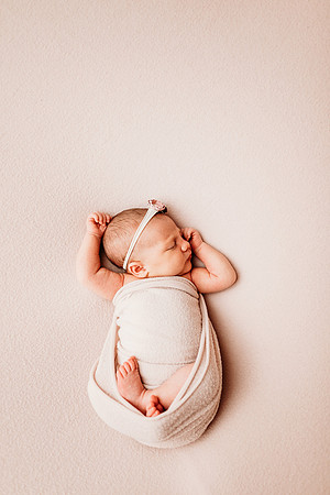 Newborn-Hawk-358