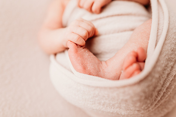 Newborn-Hawk-261