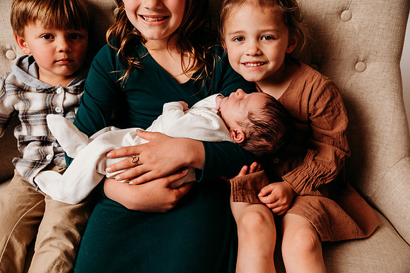 Newborn-Morris-240