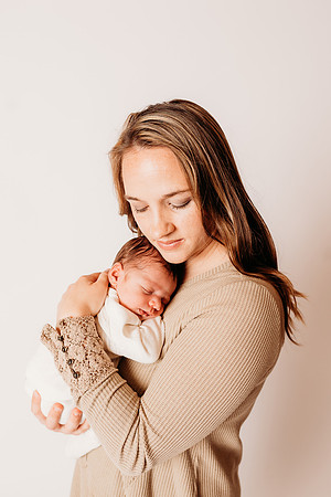 Newborn-Morris-461