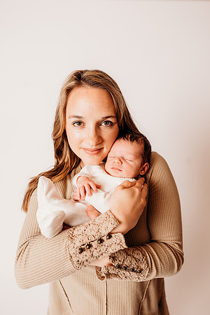 Newborn-Morris-340