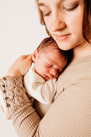 Newborn-Morris-346