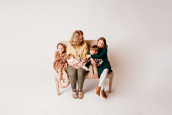 Newborn-Morris-250-Edit