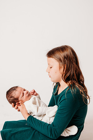 Newborn-Morris-300