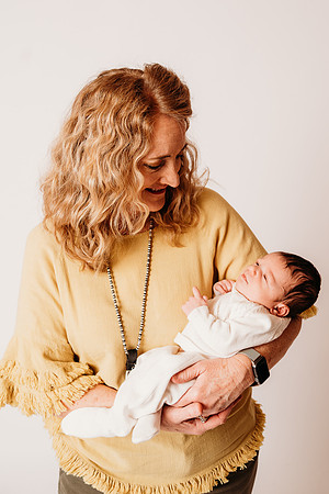 Newborn-Morris-318