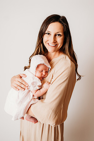 Newborn-Hughes-202