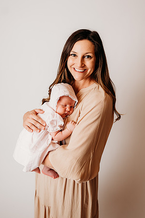 Newborn-Hughes-200