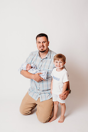 Newborn-Fezelle-131