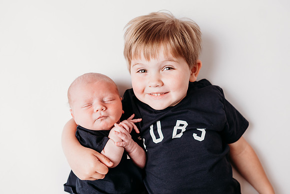 Newborn-Fezelle-31
