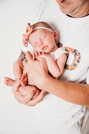 Newborn-Bowling-115