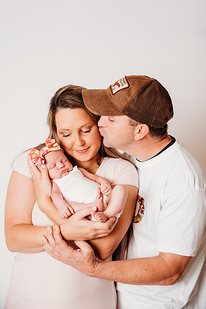 Newborn-Bowling-182-Edit