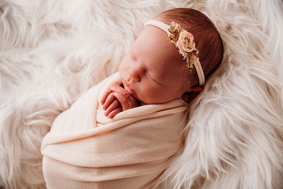 Newborn-Bowling-48