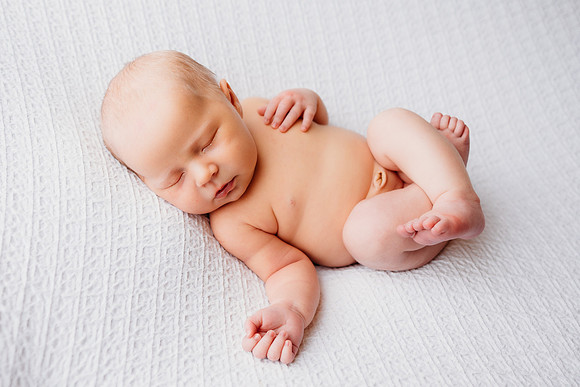 Newborn-Handy-254