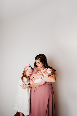 Newborn-Handy-86-Edit