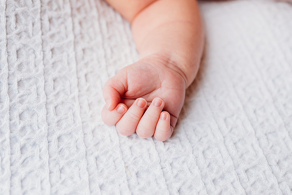 Newborn-Handy-256