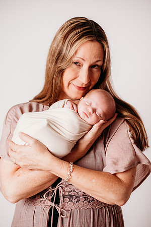 Newborn-Barker-34