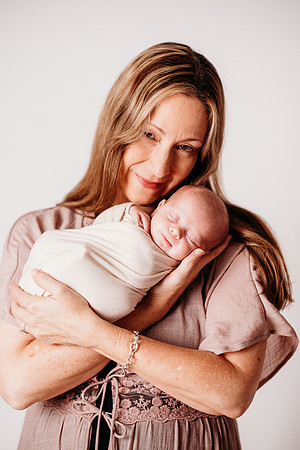 Newborn-Barker-38
