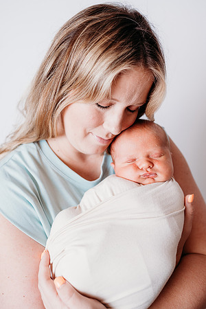 Newborn-Cantrell-232