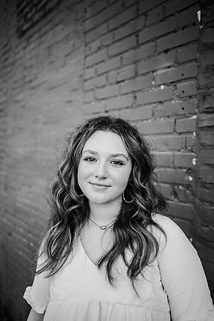 Senior-Garrett-475-2