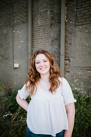 Senior-Garrett-494