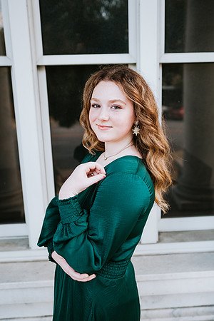 Senior-Garrett-335
