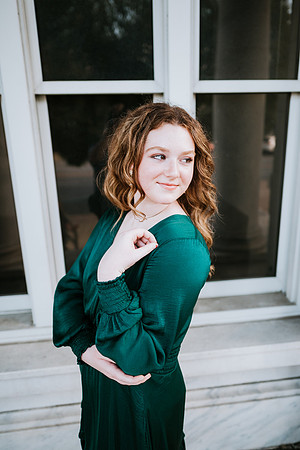 Senior-Garrett-342