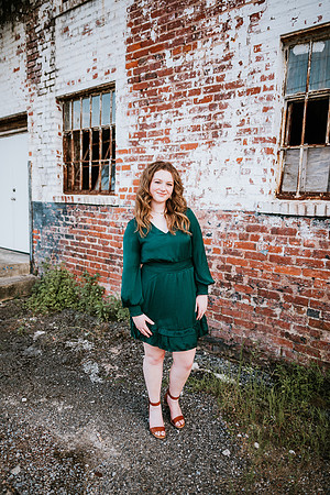 Senior-Garrett-402